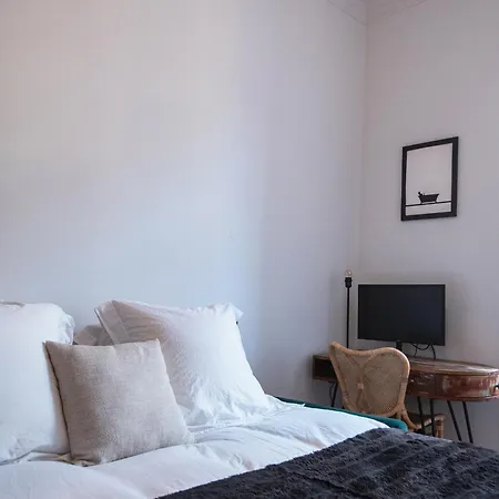 Modern And Luxurious In Apartament