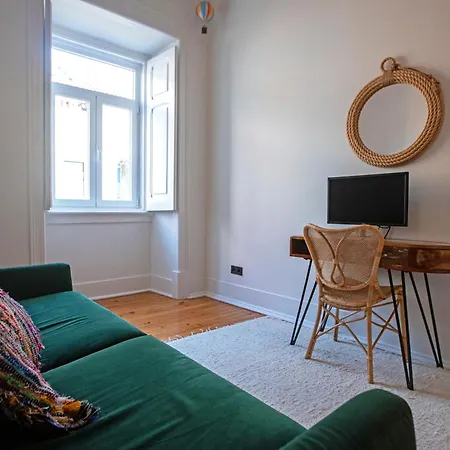 Modern And Luxurious In Апартаменты Лиссабон